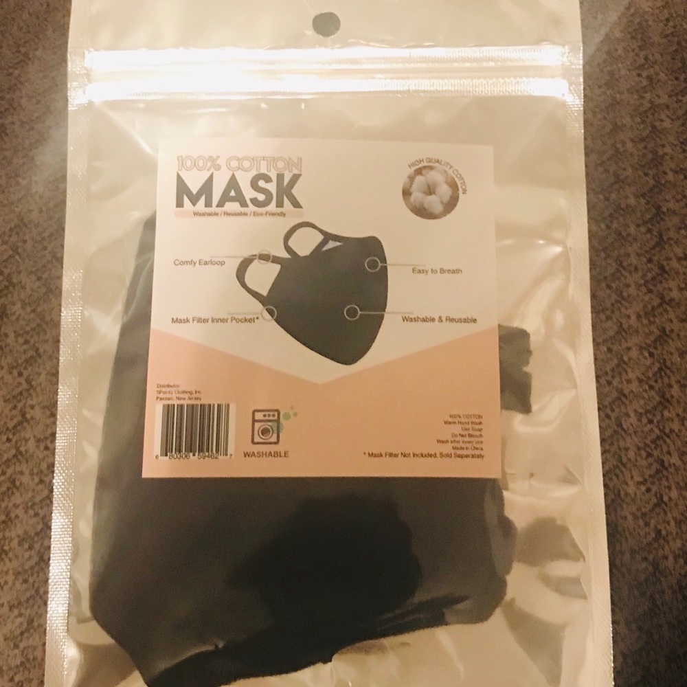 Reusable face mask